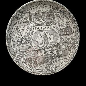 Louisiana Metalic Gold Souvenir Plate 9”